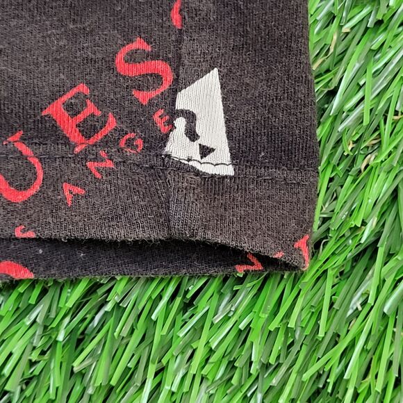 GUESS AOP Shirt Large 21x28 Black - Picture 11 of 11